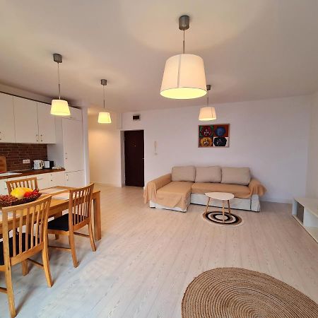 Central Apartament Urbana Арад Екстер'єр фото
